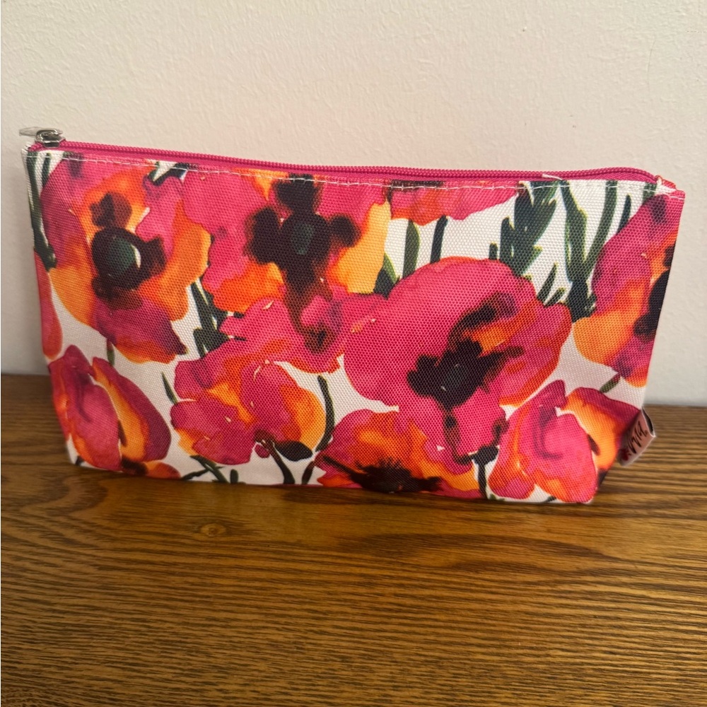 Clinique Cosmetic Makeup Bag Featuring A Limited-Edition "Poppy" Floral Print View 6